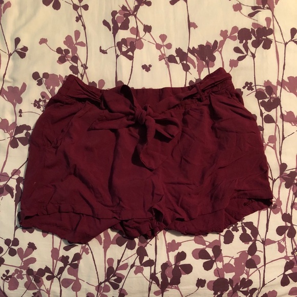Rue21 Pants - Maroon tie shorts